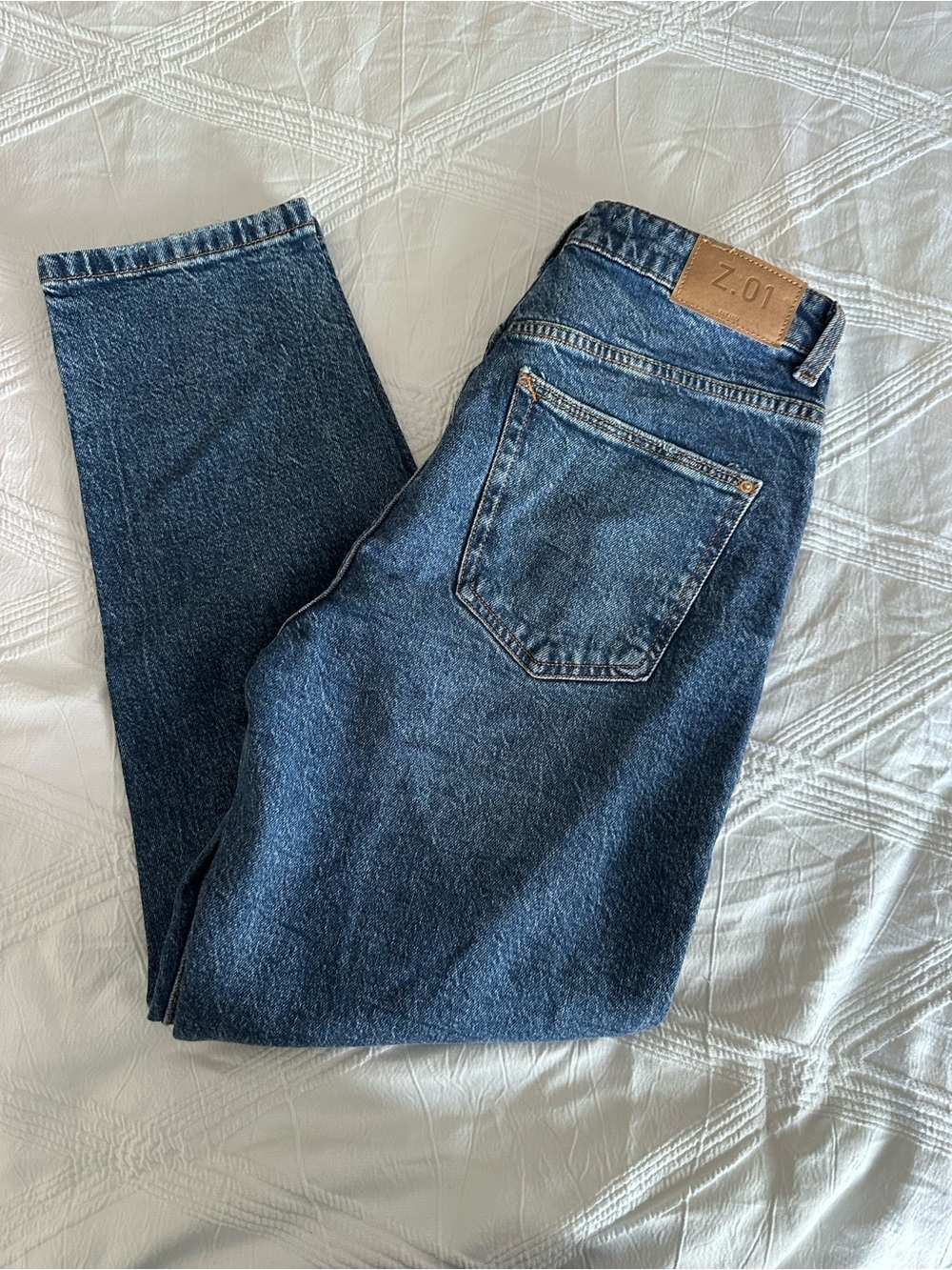 Zara Women’s Straight Jeans in Denim - Picture 3 of 8